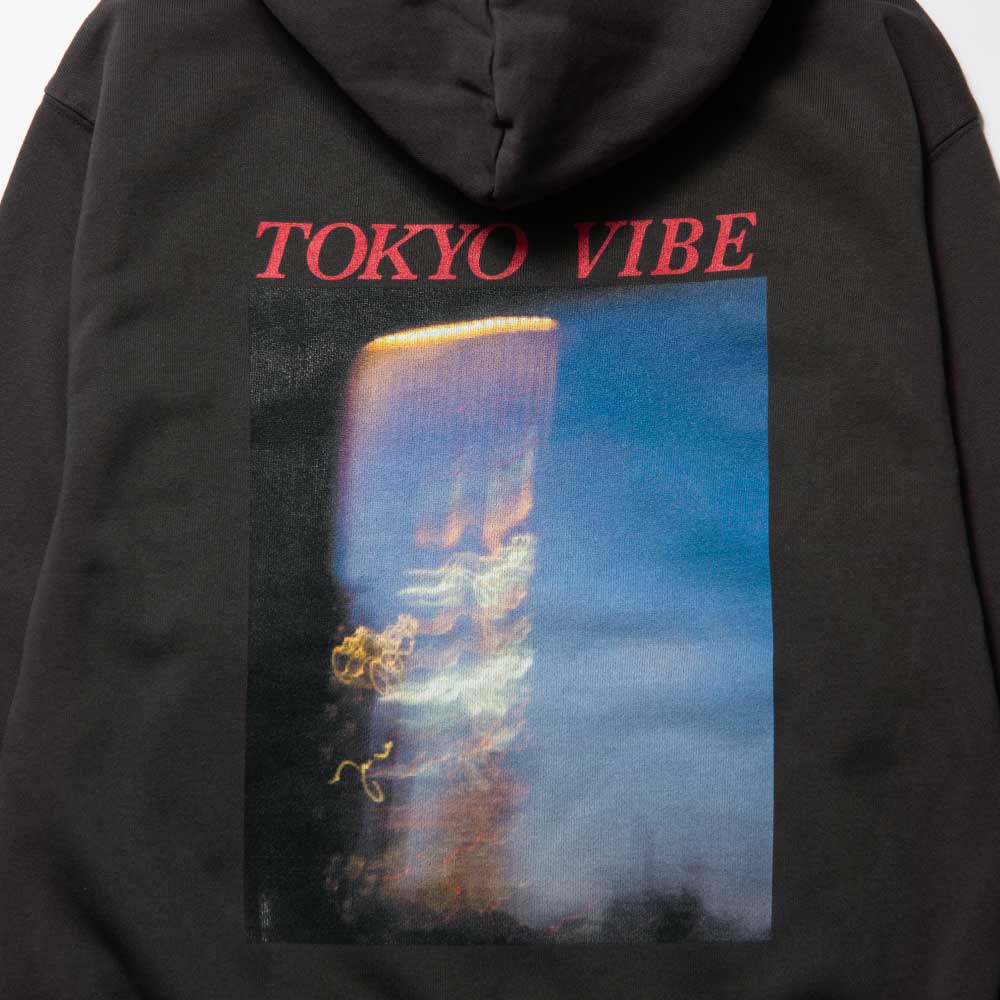 TOKYOVIBE ZIPUP HOODIE